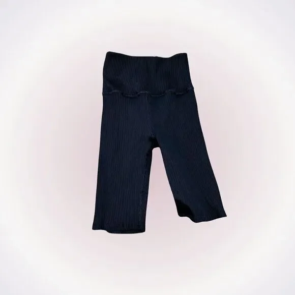 Carbon38 Shorts Carbon38 Black Ribbed Long Shorts Sz S No Size - Main Image